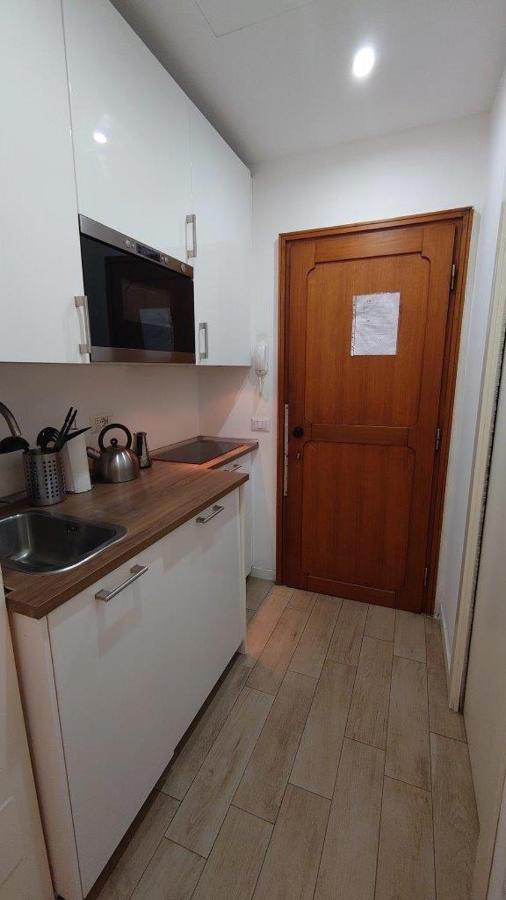 밀라노 Monolocale In Corso Porta Nuova 아파트 외부 사진